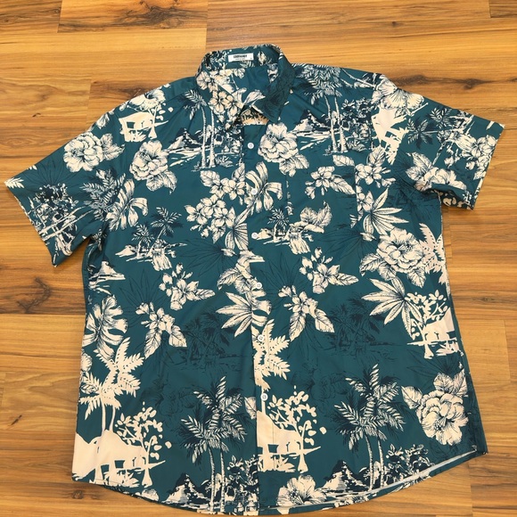 Coofandy Other - Tropical Print Men's Button Down Short Sleeve Shirt